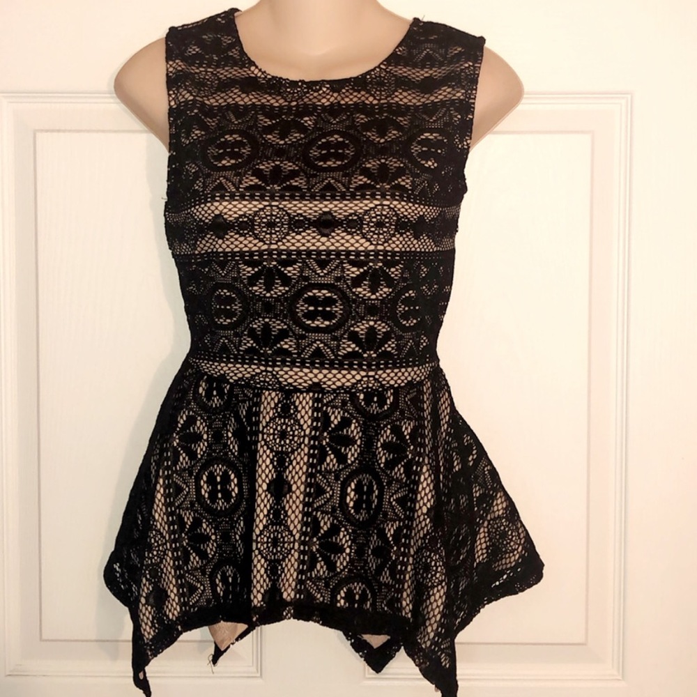 BCBG MAXAZRIA